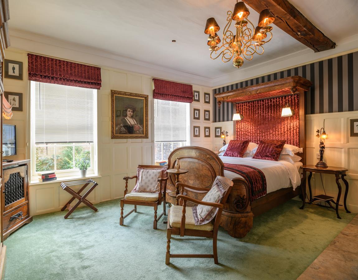 Hotel Ye Spotted Dogge Portsmouth Exteriér fotografie